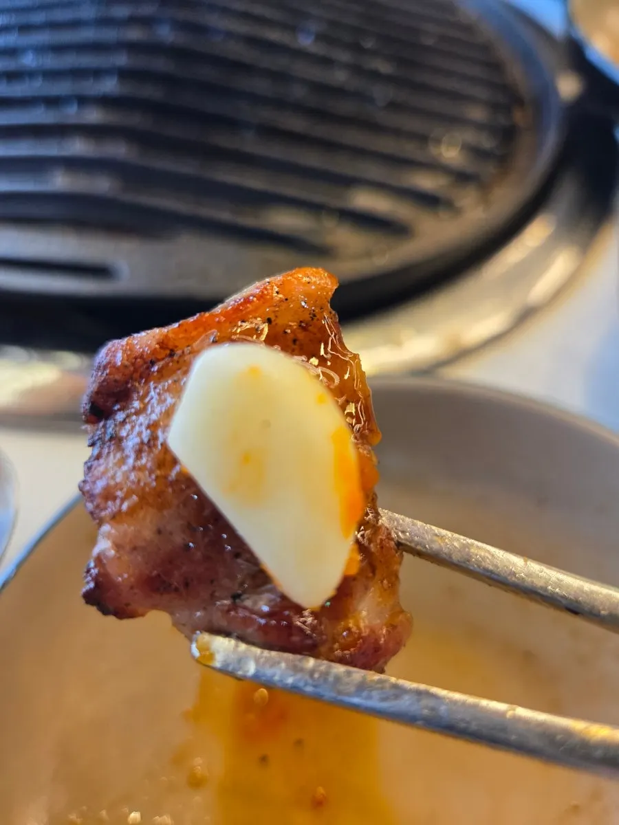 Pork belly with wrap ingredients