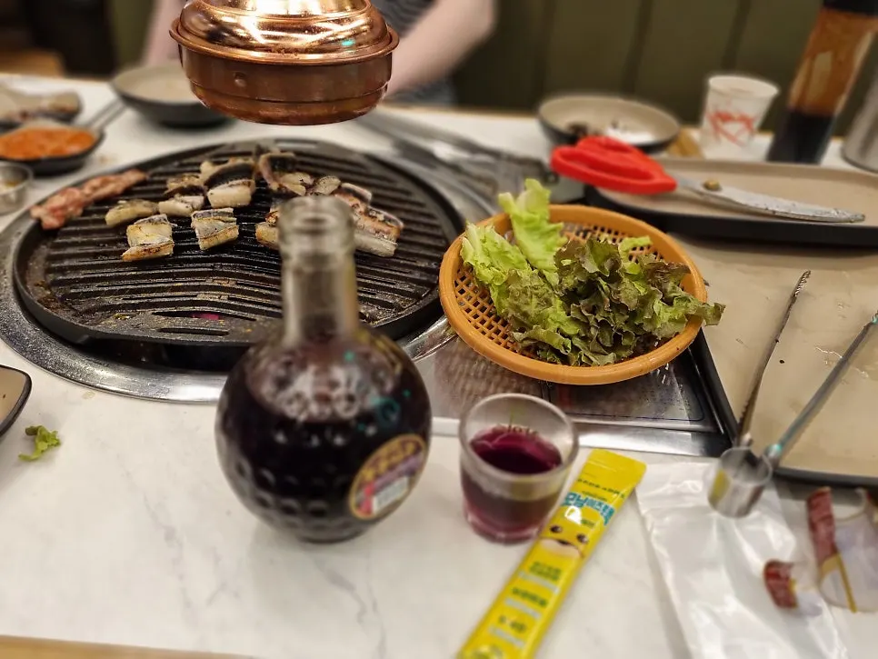 장어 한 점과 복분자주 한 잔