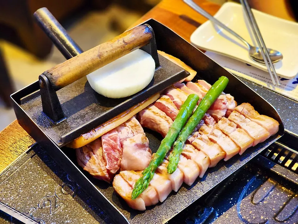 Boseong Nokdon meat order served all at once