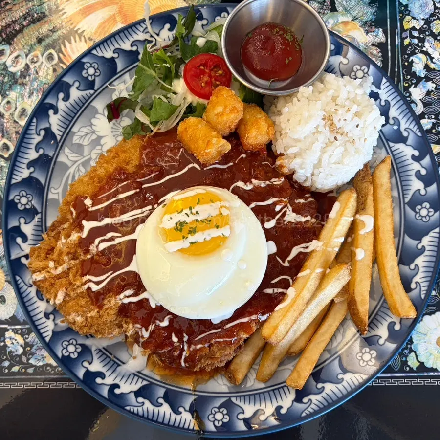 매운 돈가스 메뉴