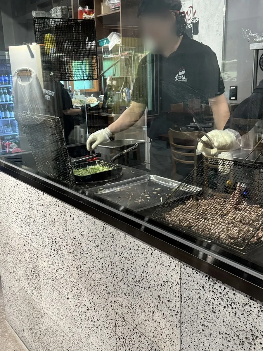 Self-service bar stocked with wrap greens