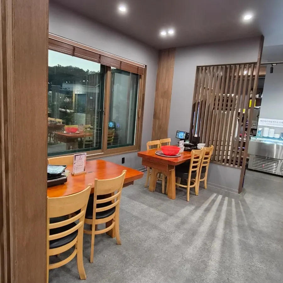 Bulhyangjip dining area