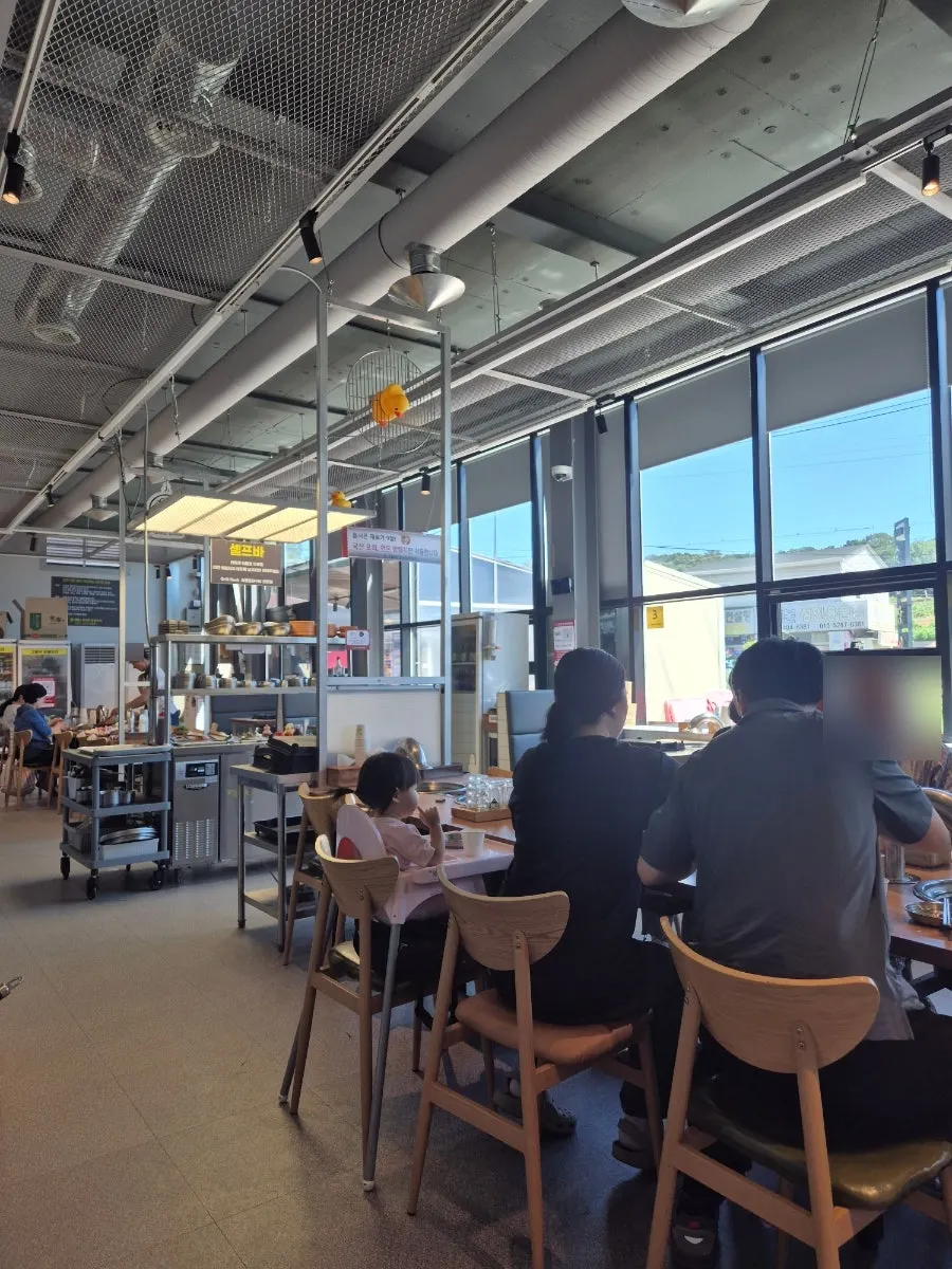 Restaurant suitable for large groups