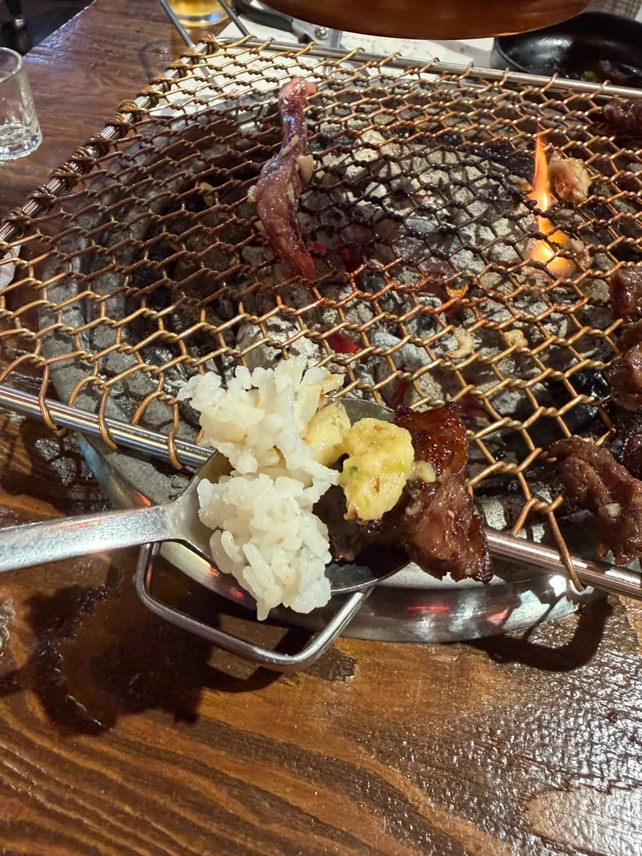 Cooked marinated beef ribs with white rice