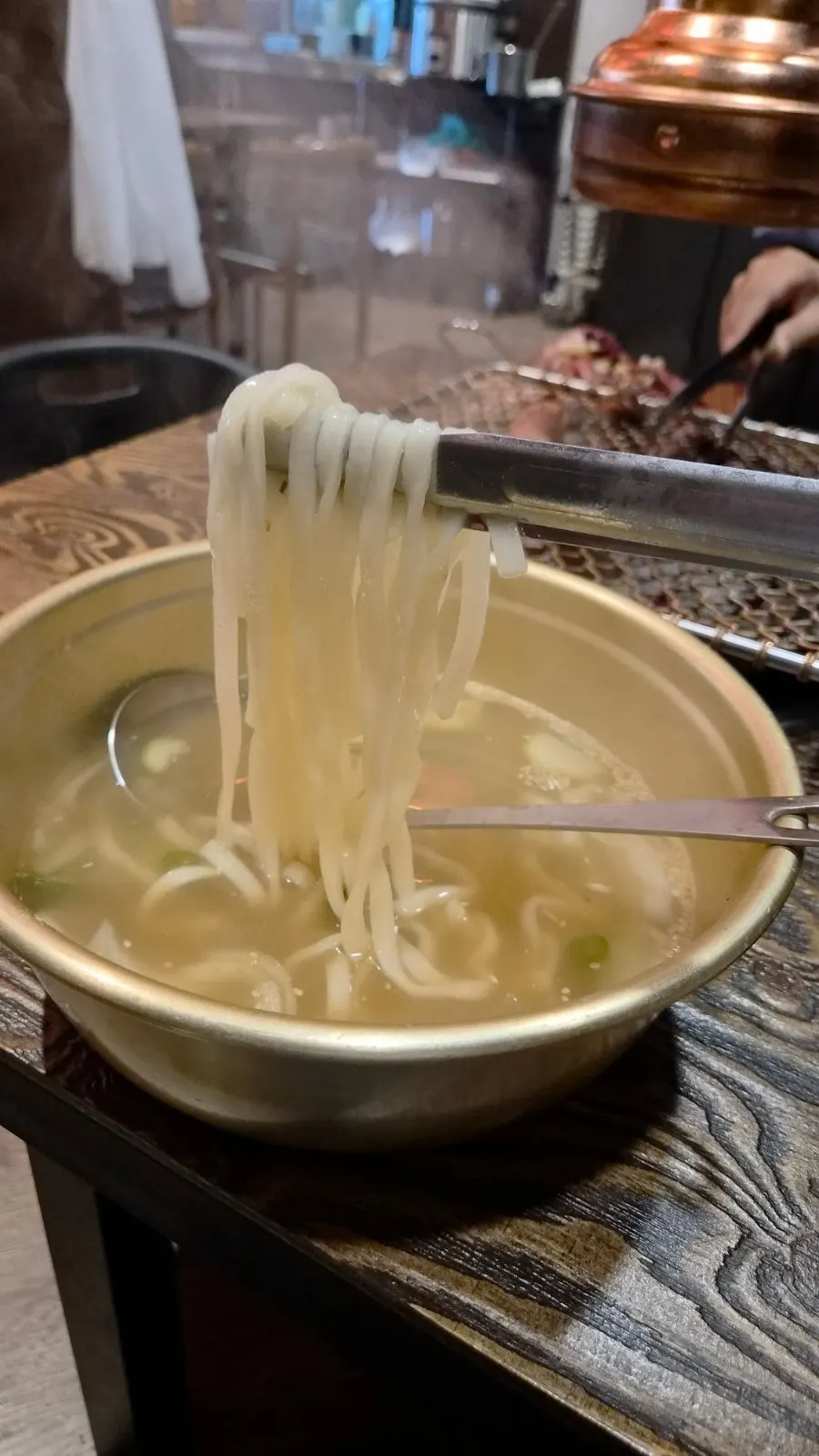 고기와 함께 맛본 닭 특수부위