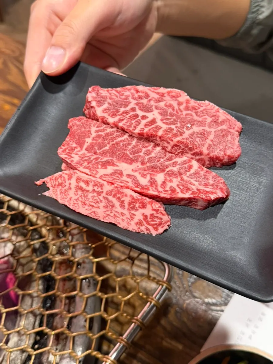 Premium kkeutisal on the charcoal grill