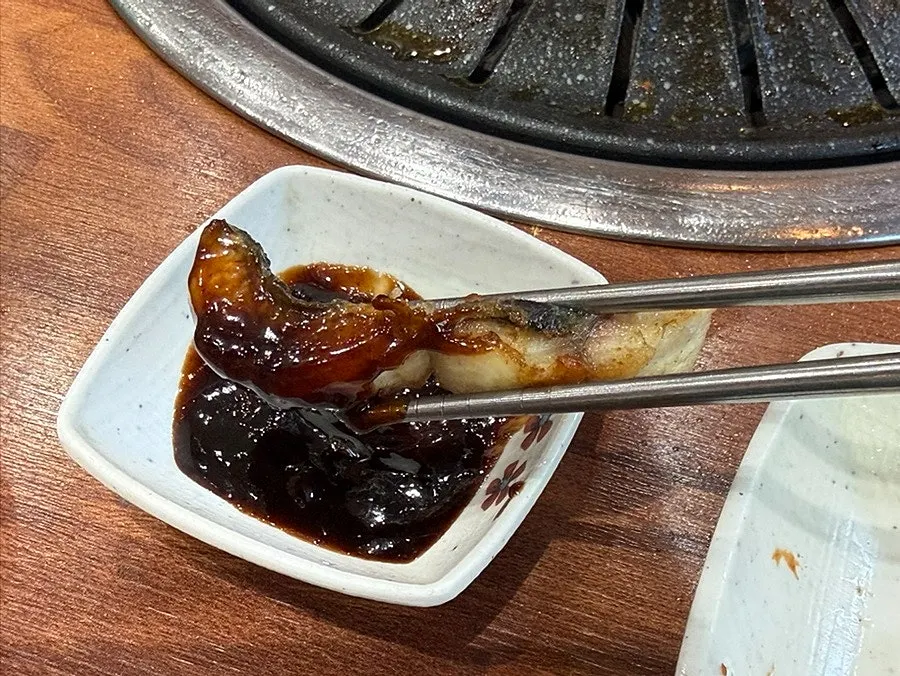 Grill loaded with refilled eel