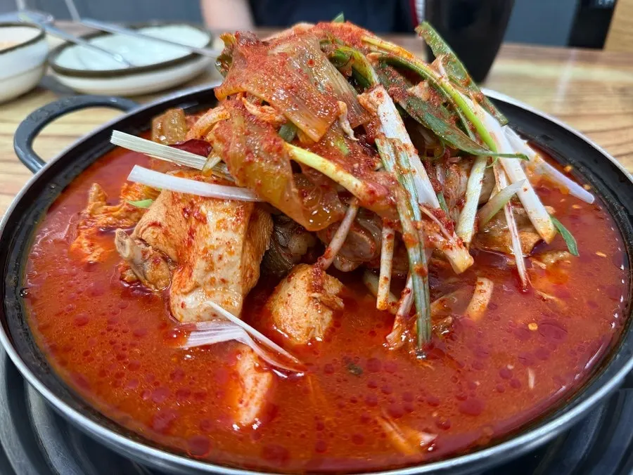 닭볶음탕 기본 반찬 상차림