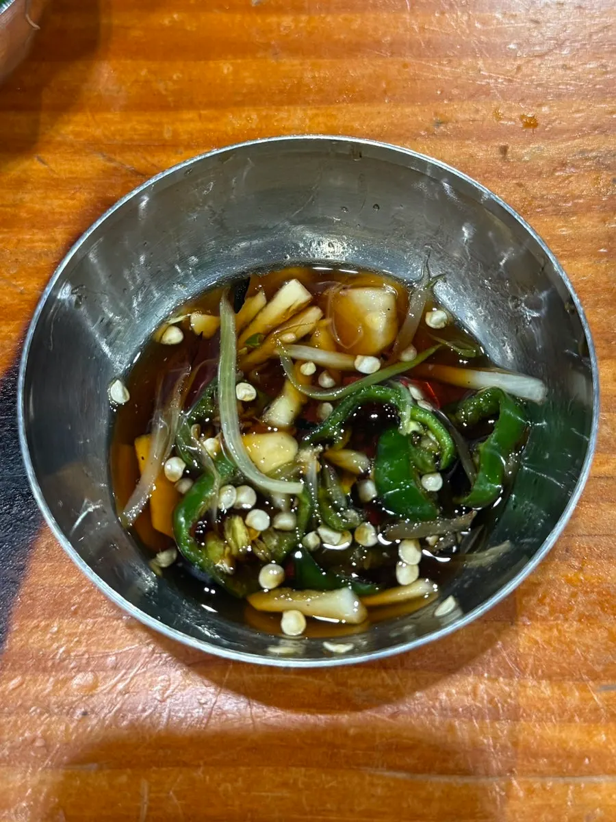 Scallion bulgogi piled high with scallions