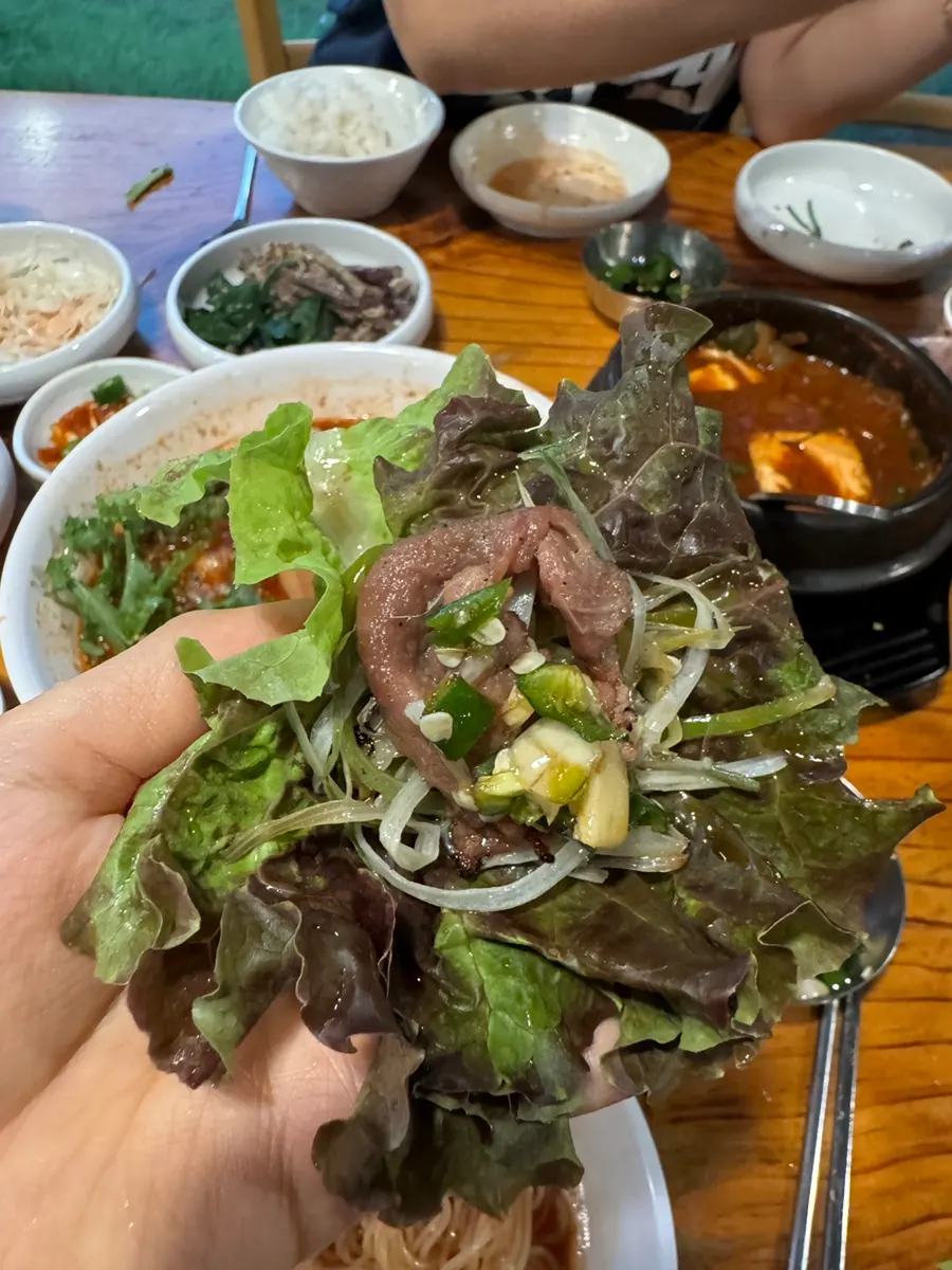 마늘과 청양고추를 넣은 불향집 특제 마약소스