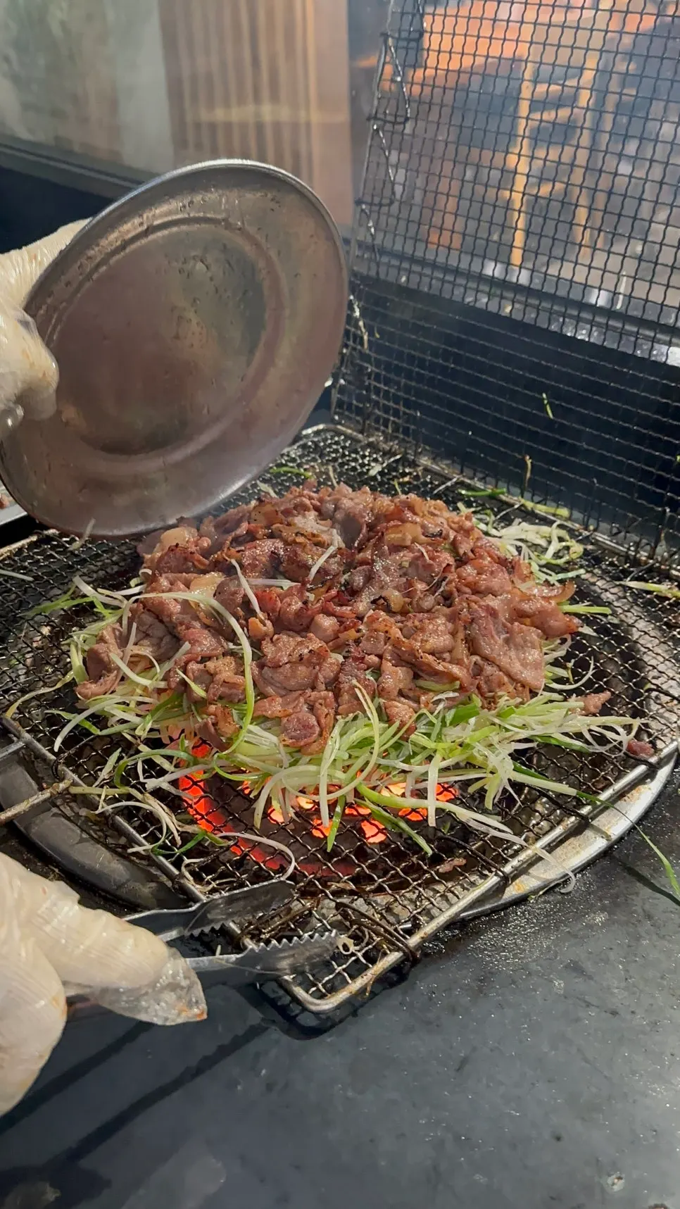 연탄불에 구워져 나온 불향집 불고기