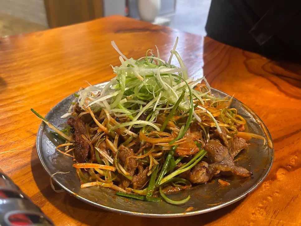 Partially grilled charcoal gochujang bulgogi