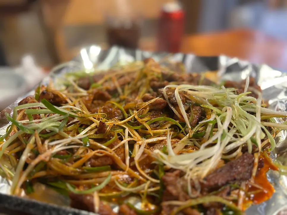 Comparison of two kinds of charcoal bulgogi