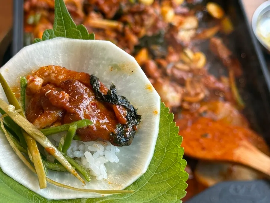 Tender sauced duck meat