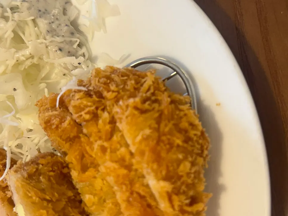 핑크솔트에 찍어 먹는 등심카츠