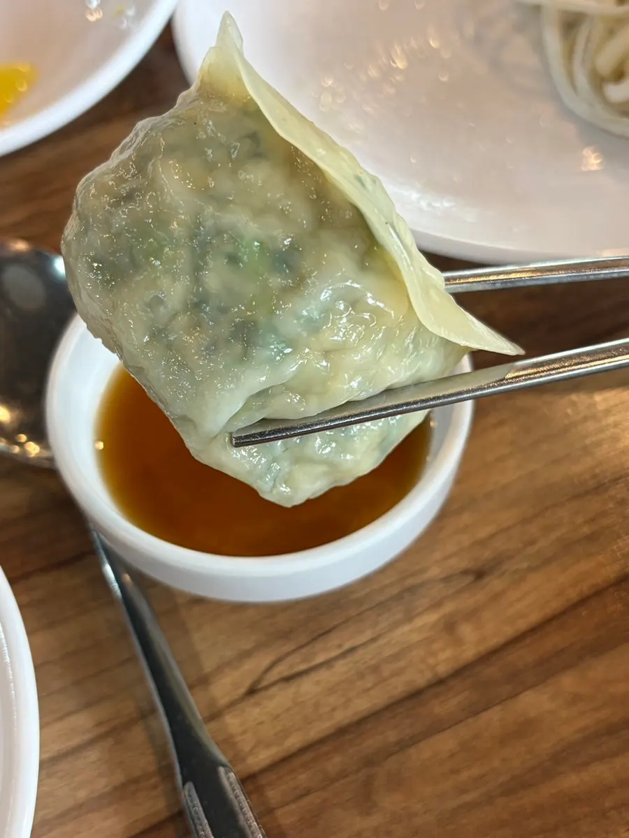 식사동 손만두전골 한 상