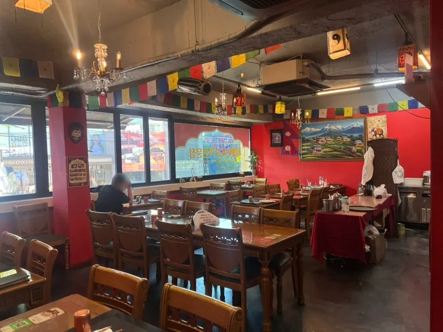 Dining area with an Indian atmosphere