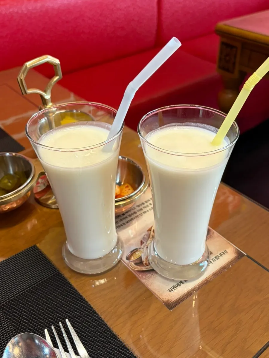 Yogurt lassi included with the set