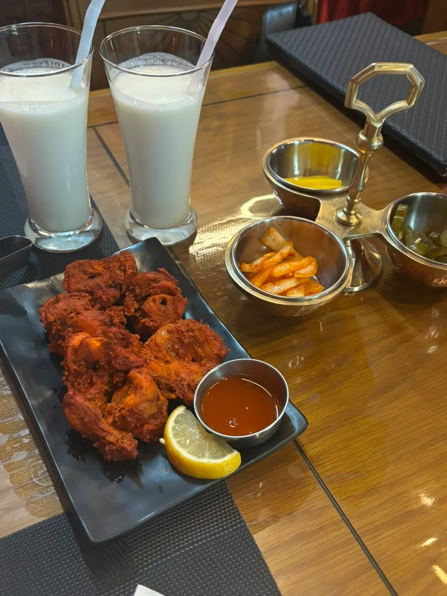 India Darbar's Set B laid out on the table