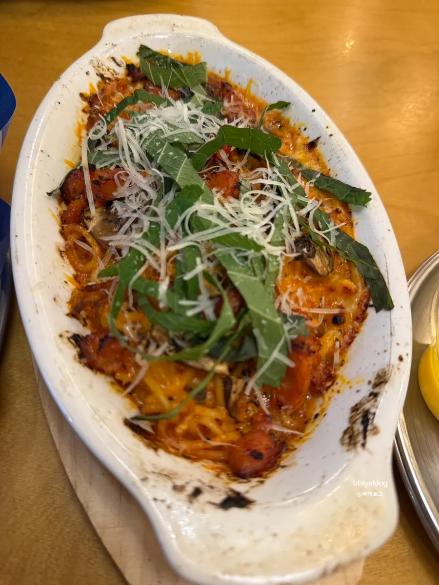 Large shrimp on top of pizza
