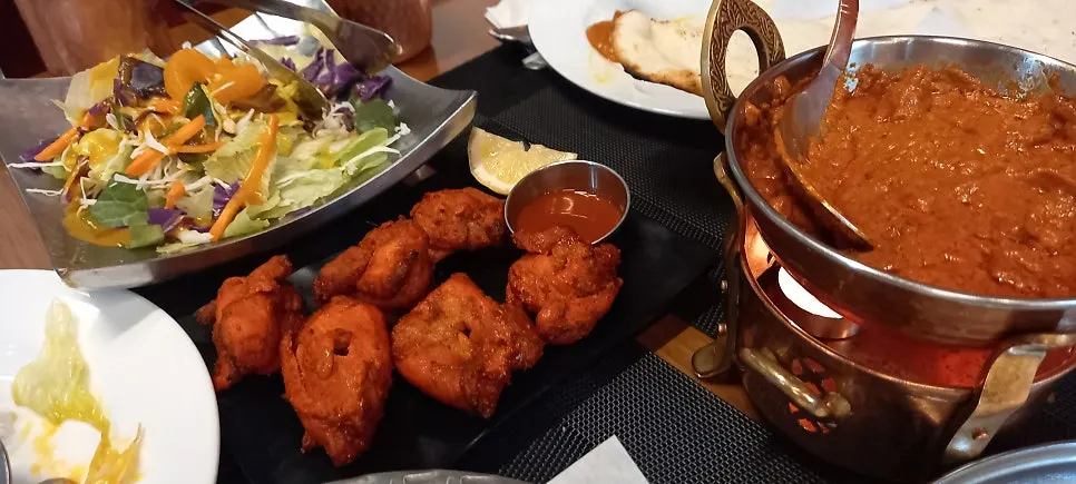 A generous naan spread