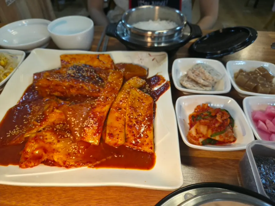 푸짐한 가오리조림