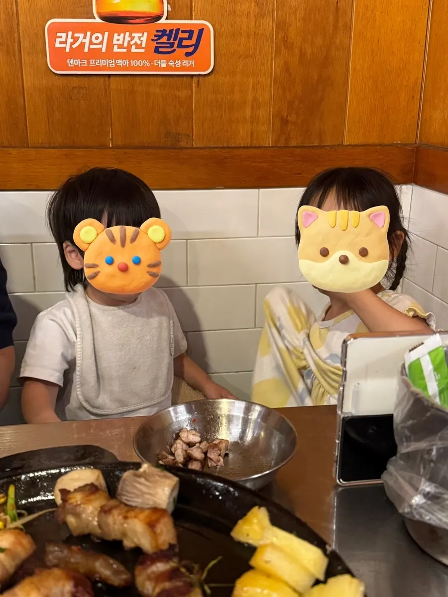 볶음밥까지 비운 테이블