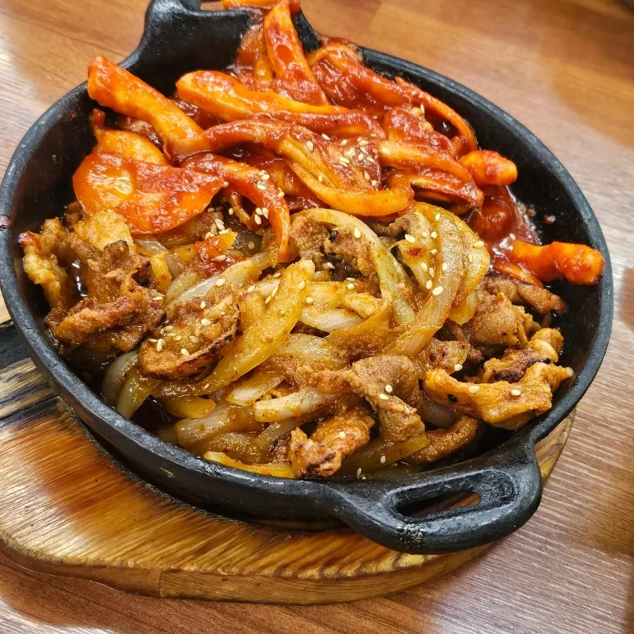 Squid stir-fry with plenty of squid