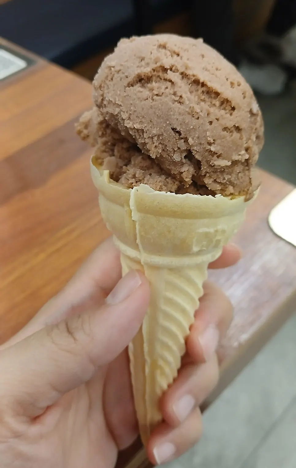 후식으로 담은 아이스크림