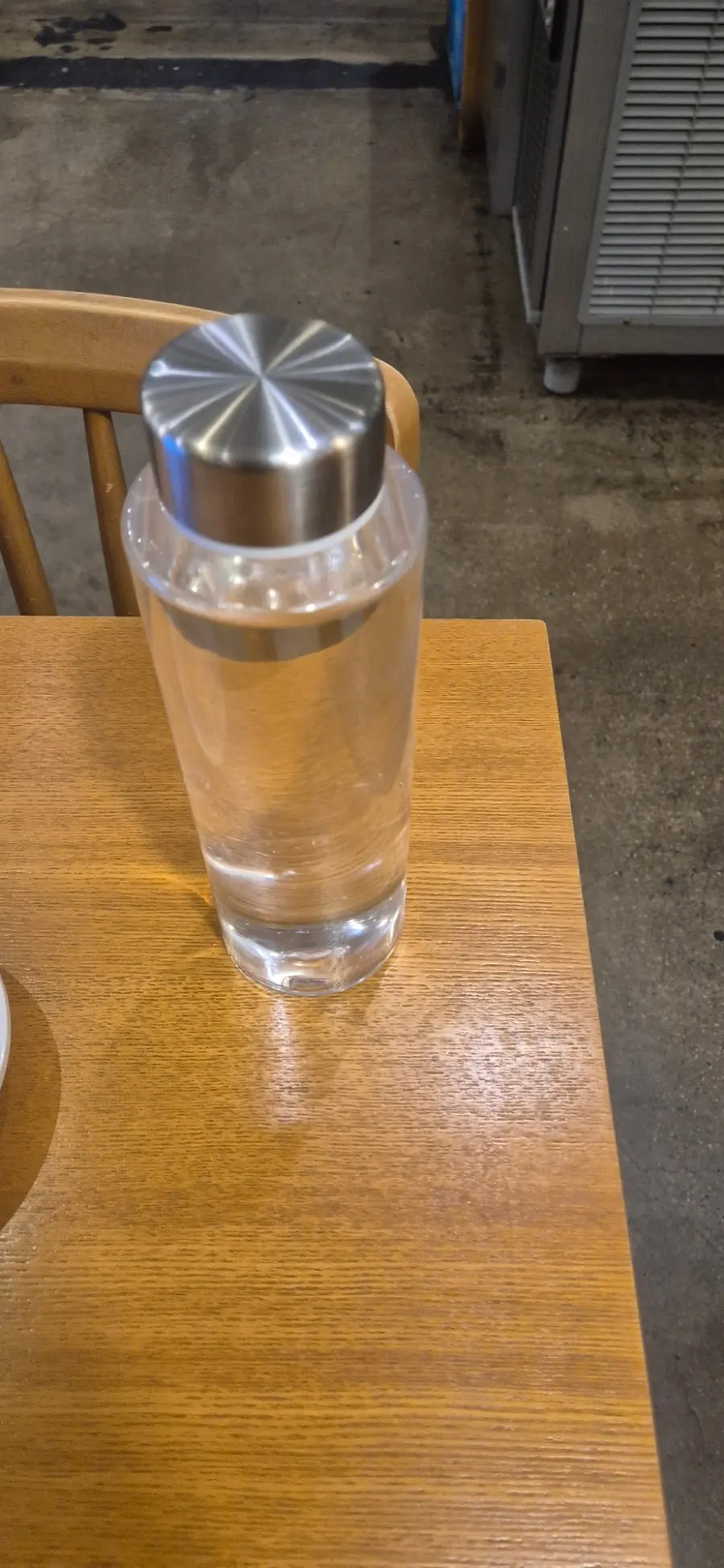 양배추와 당근이 든 채소 반찬