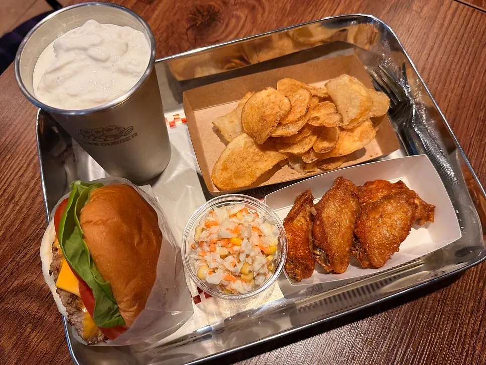 Order kiosk at the entrance of Bas Burger