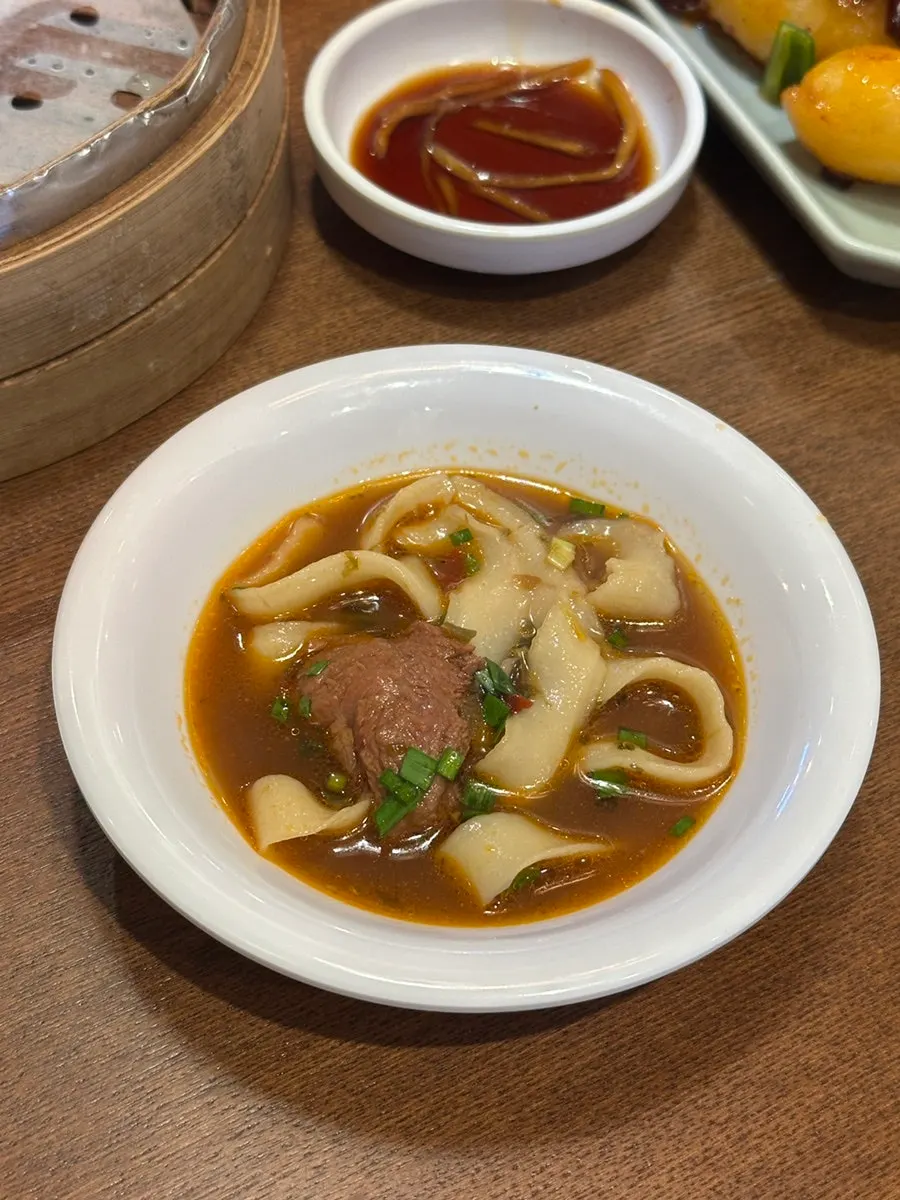 Beef knife-cut noodles with rich broth