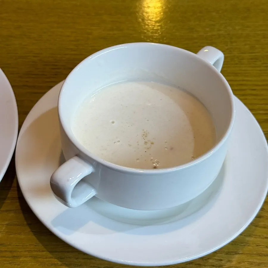 Chicken mushroom soup included in the A-set