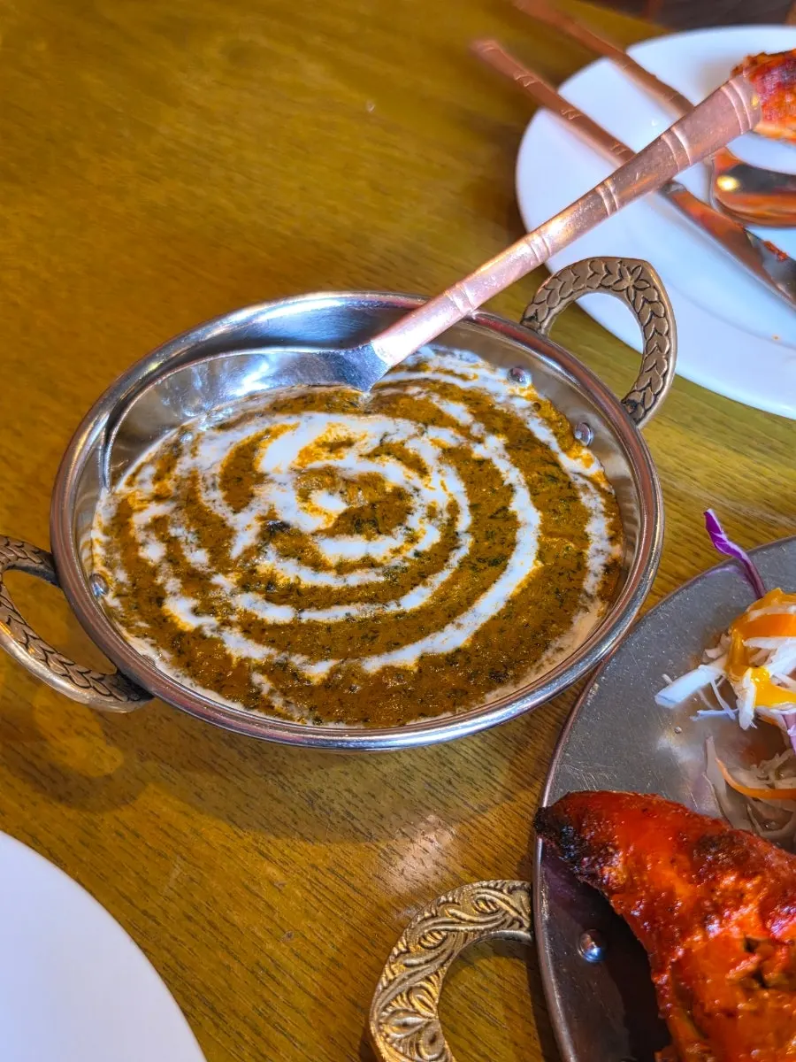 커티지 치즈가 들어간 빨락 빠니르 시금치 커리