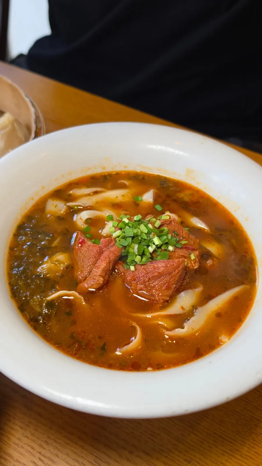 Cheonghwaweon knife-cut noodle dish