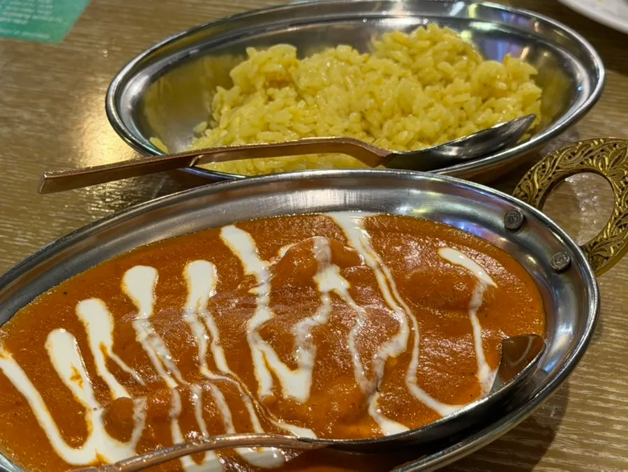 Prawn makhani curry