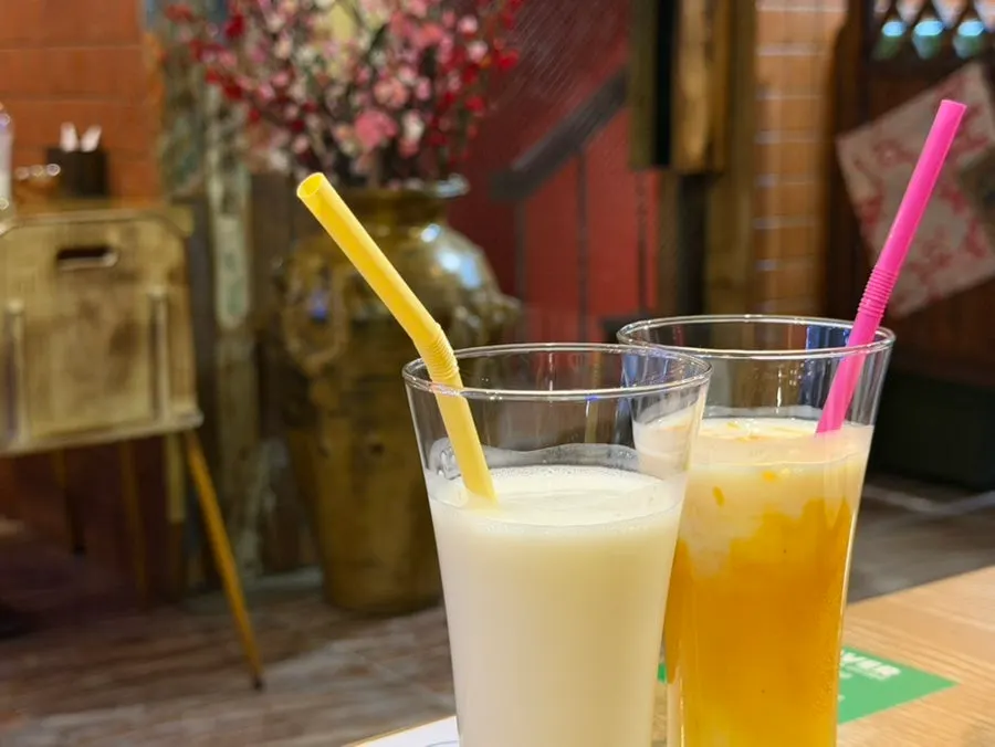 Dinner in a warm atmosphere
