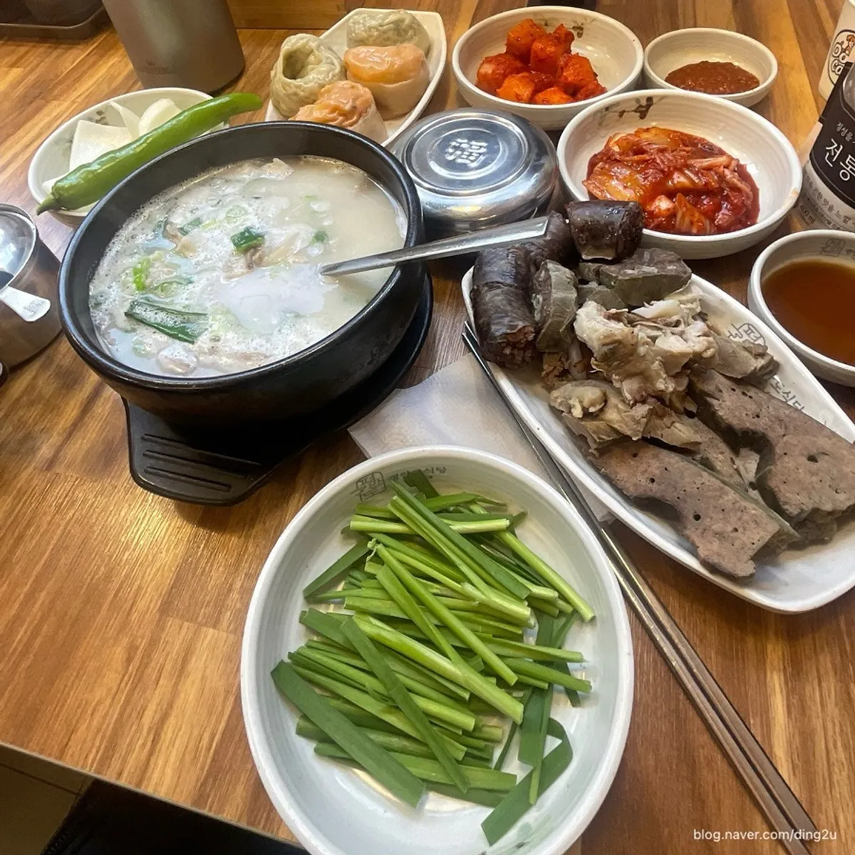 순대국 정식 한 상 마무리 상차림
