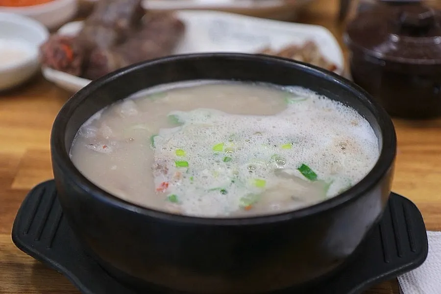 Boiled pork, chapssal sundae, and meat sundae served with the set