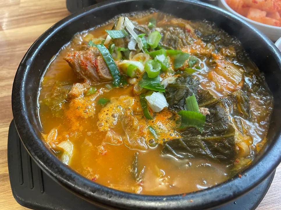 다대기를 넣은 순대국