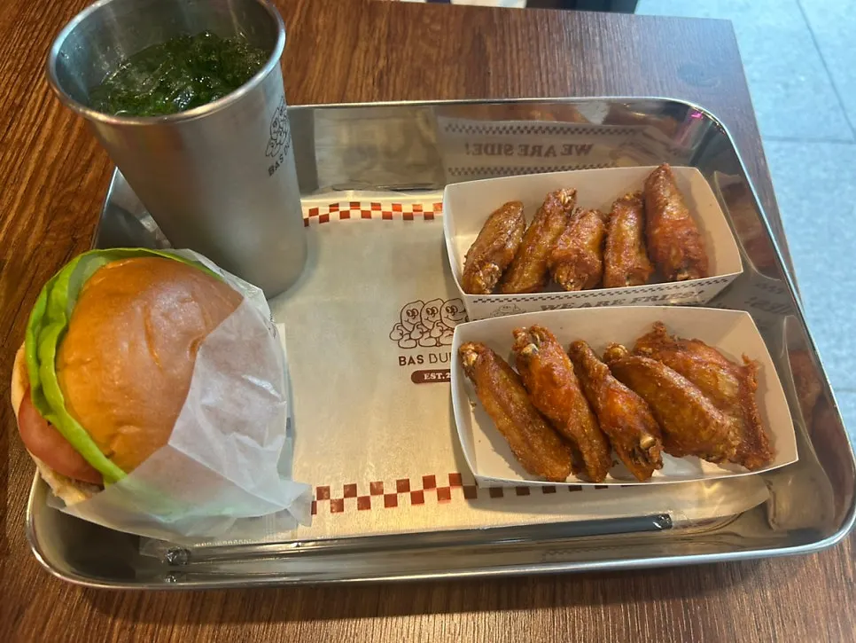 Filling burger and side meal