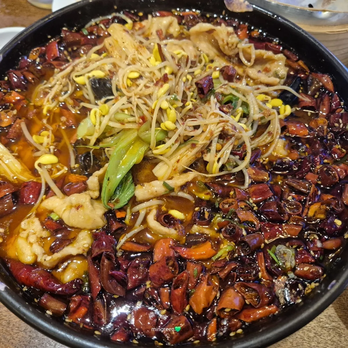 신촌 대만 음식점 청화원 대표 사진