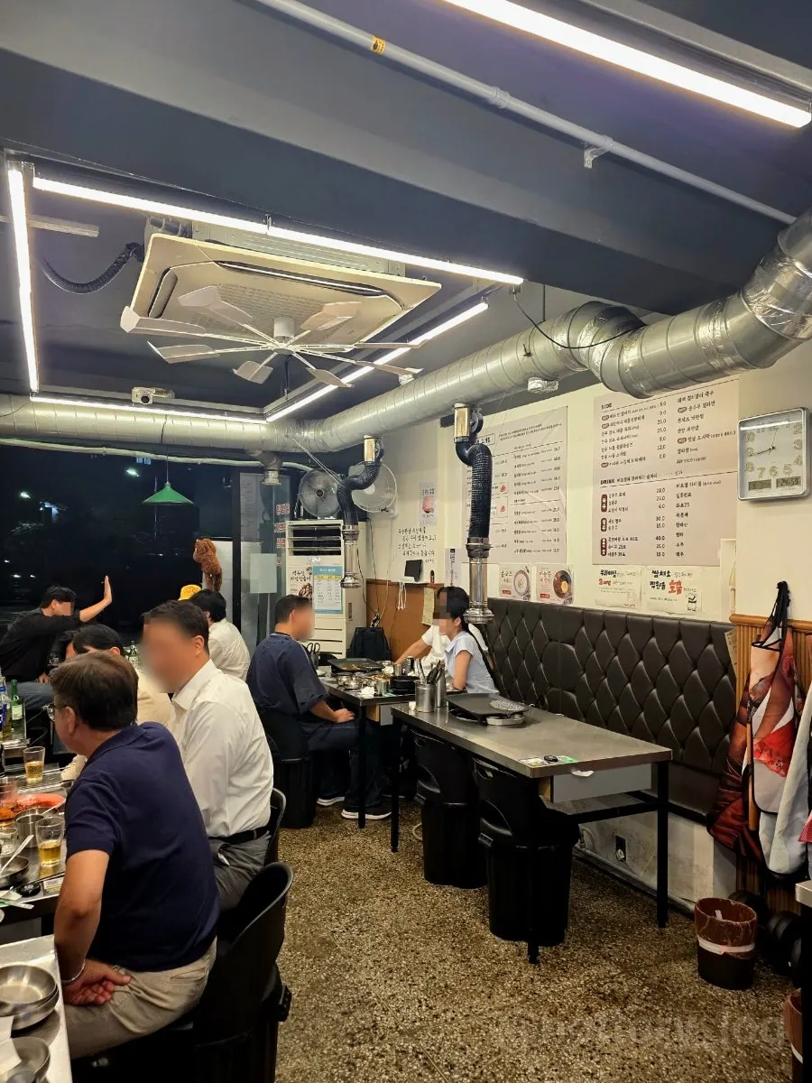 Dining room at Beefjeong with generously spaced tables
