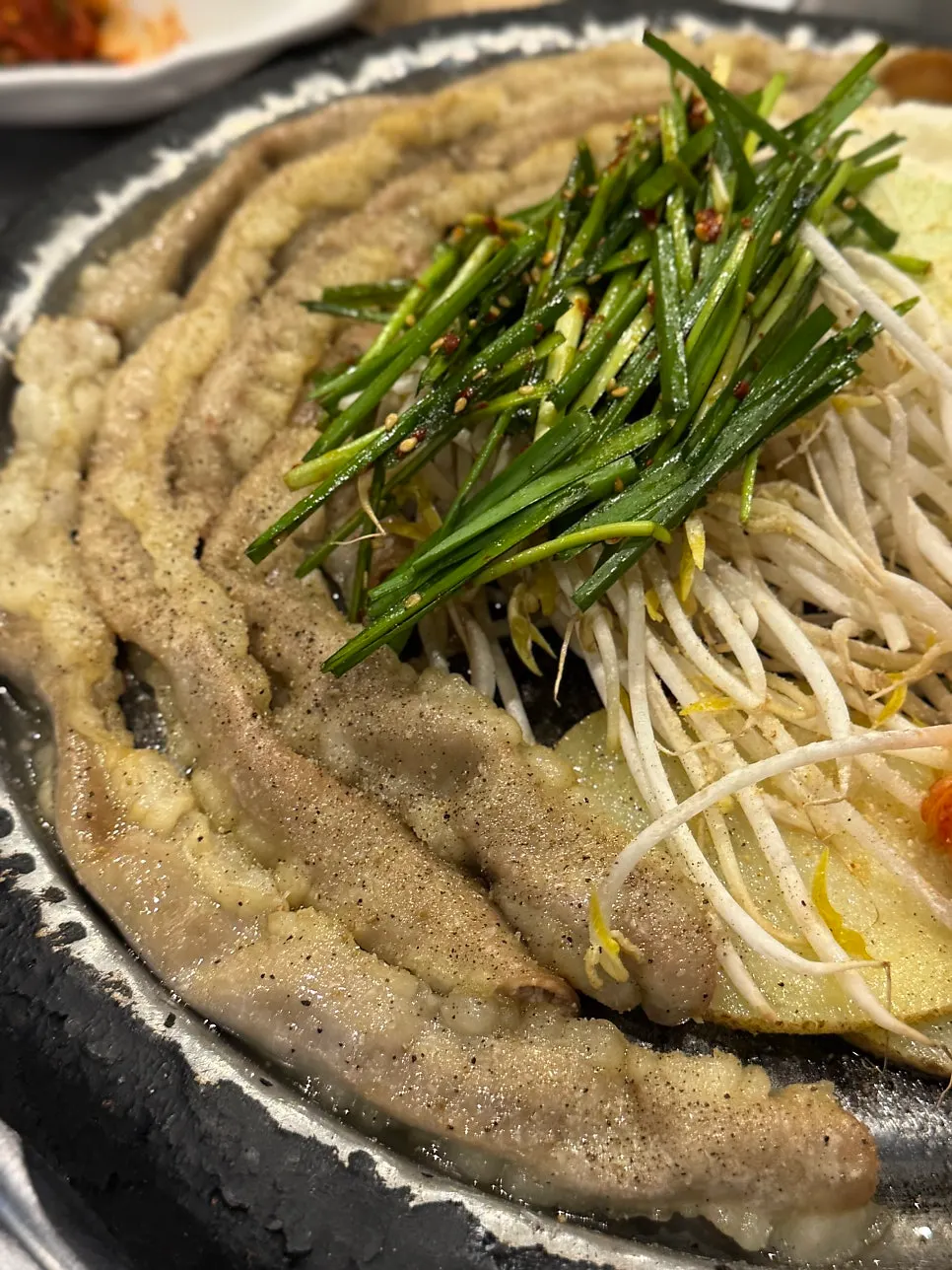 Grilled hanwoo gopchang