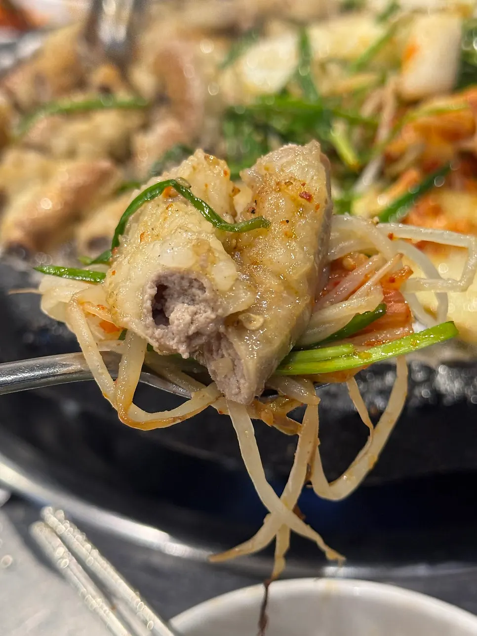 Sweet-and-tangy seasoned chives