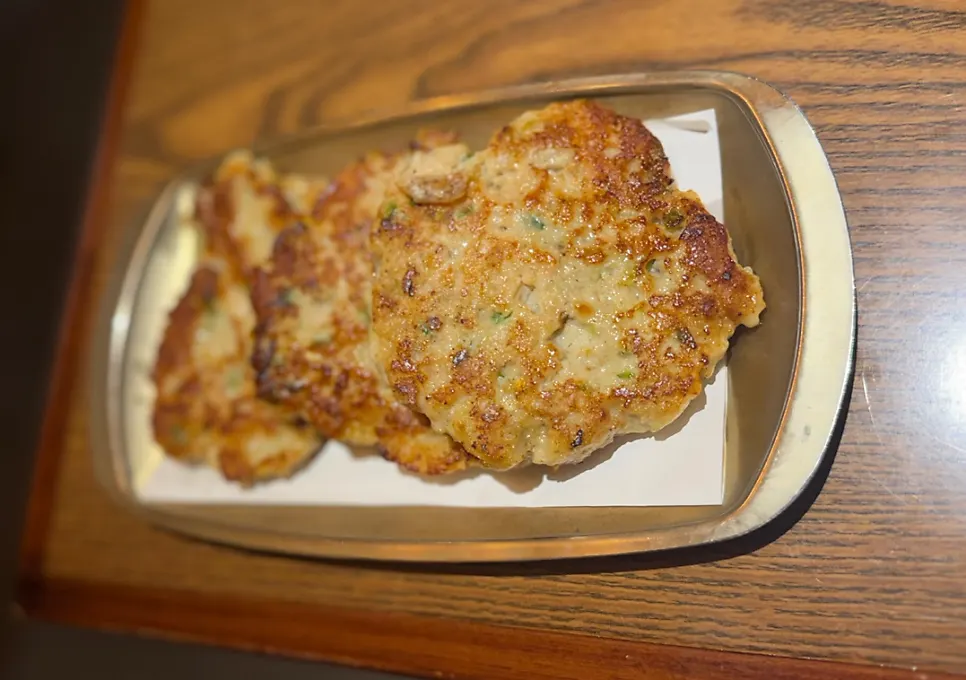 Oak wood-fired neungi chicken with glutinous rice