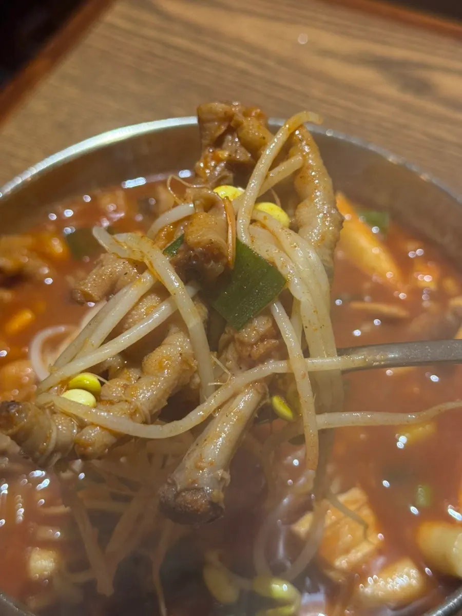 Serving up the soupy dakbal