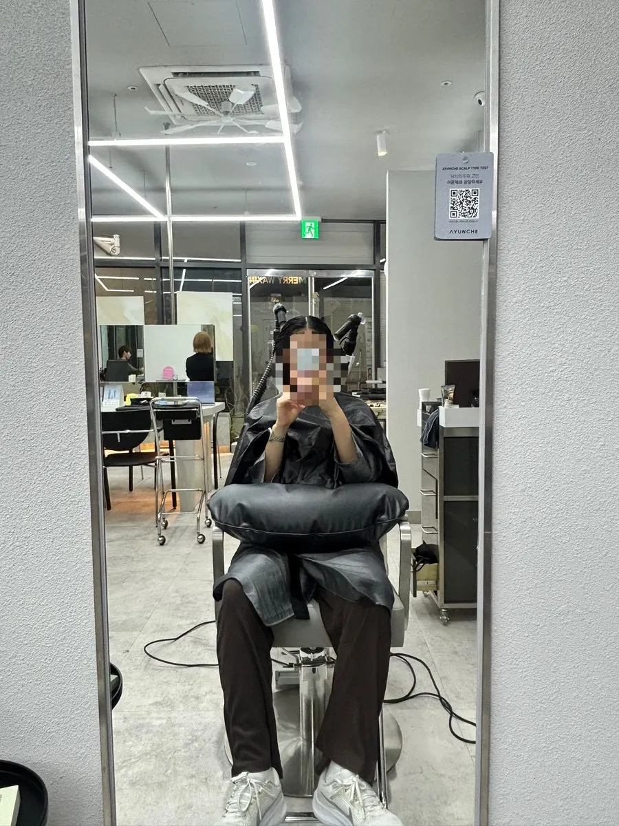 Steam care after applying moisturizing cream