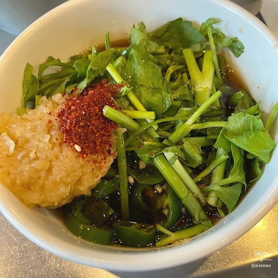 Gopchang table setting with Mi-jeol-ma sauce