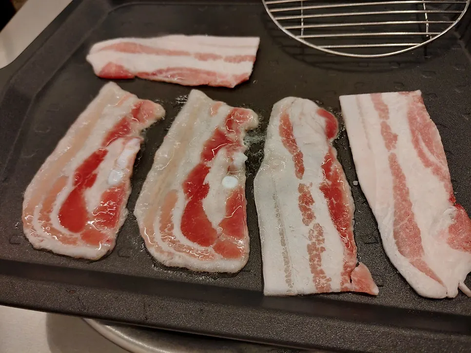 익어가는 삼겹살 클로즈업